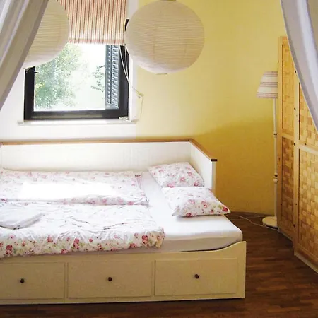 In With Balcony Διαμέρισμα Jadranovo