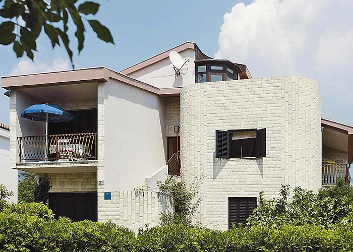 Apartmán In With Balcony